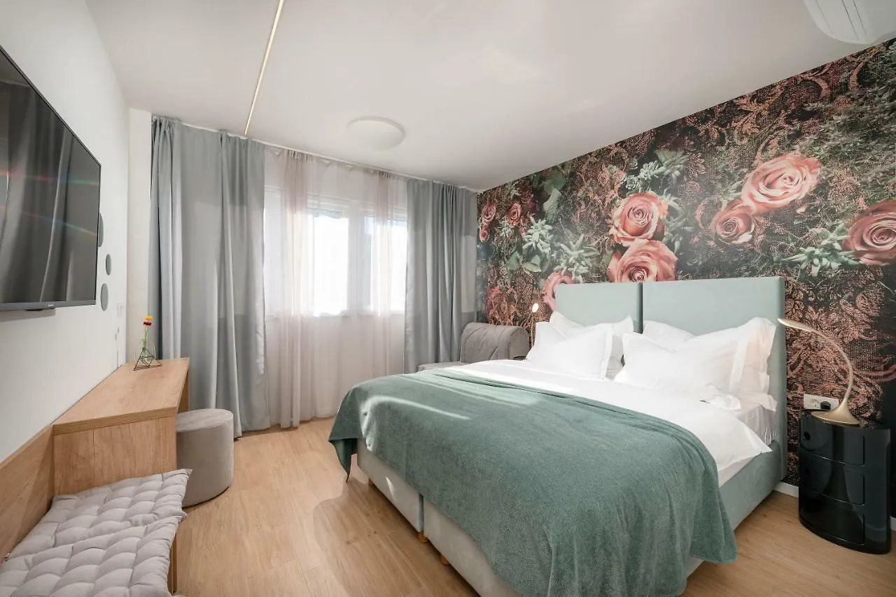 Skaline Luxury Rooms Split